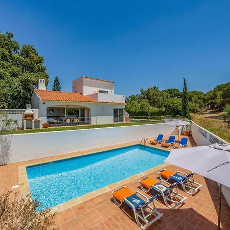 Villa Felicidade By *